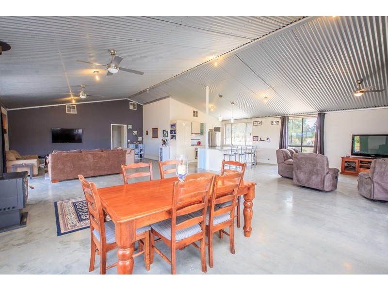 154 Corrys Road, Thurgoona NSW 2640