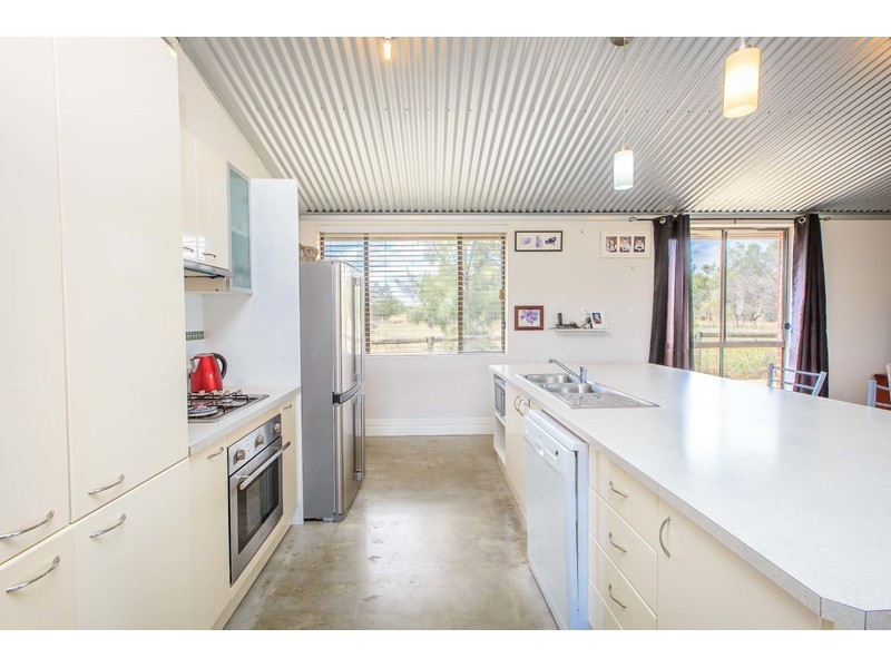 154 Corrys Road, Thurgoona NSW 2640