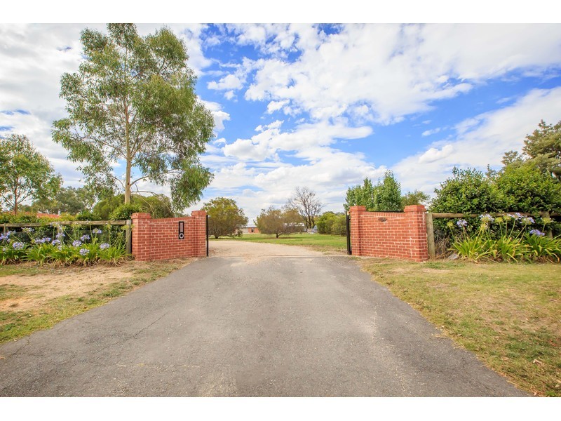 154 Corrys Road, Thurgoona NSW 2640