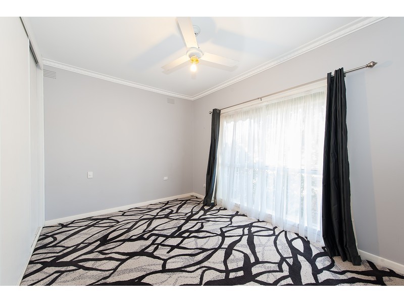 456 Hall Avenue, Lavington NSW 2641