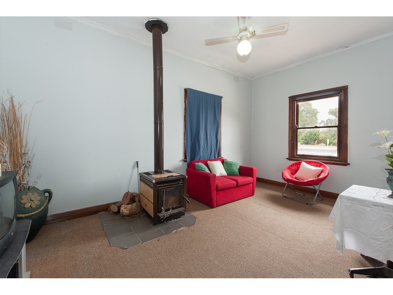 3 Urana Road, Burrumbuttock NSW 2642