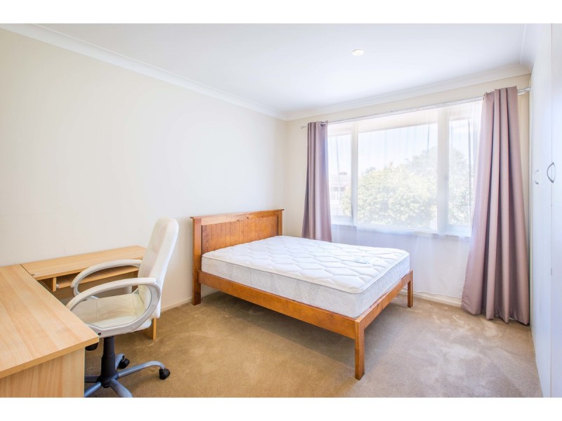 379 Prune Street, Lavington NSW 2641