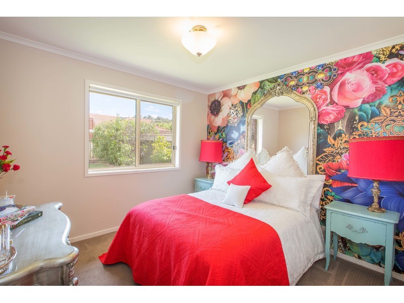 5 Beaus Court, East Albury NSW 2640