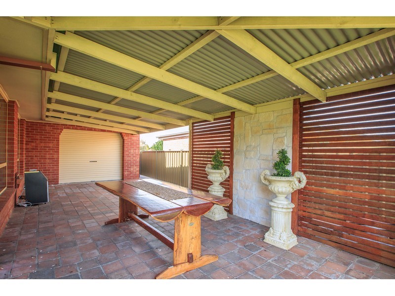 5 Beaus Court, East Albury NSW 2640