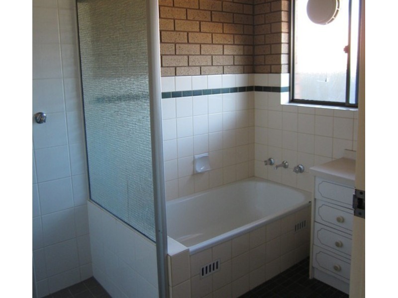 1 – 4/225 Cadell Street, East Albury NSW 2640