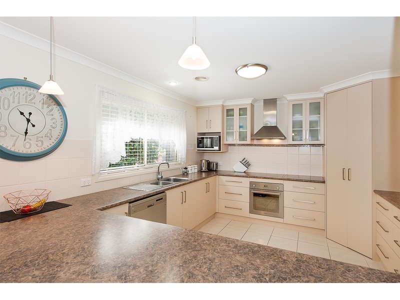 14 Treecreeper Street, Thurgoona NSW 2640