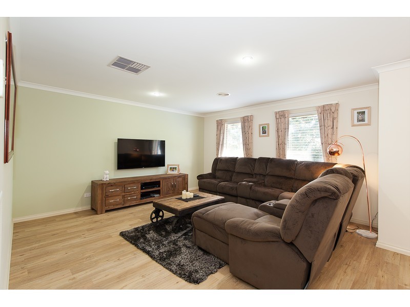 14 Treecreeper Street, Thurgoona NSW 2640