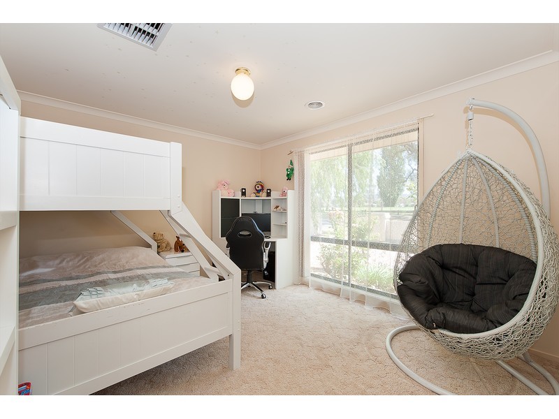 1/525 Kotthoff Street, Lavington NSW 2641
