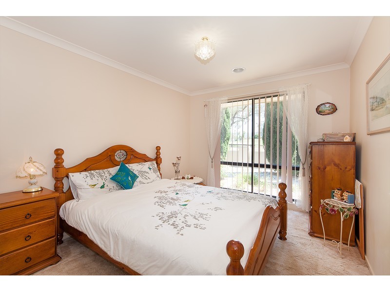 1/525 Kotthoff Street, Lavington NSW 2641