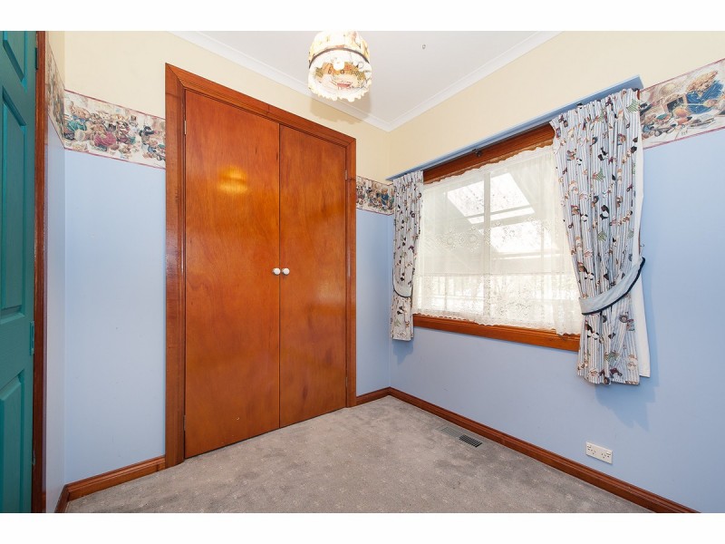 487 Kotthoff Street, Lavington NSW 2641