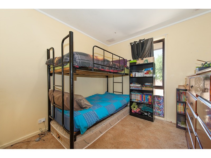 14 Goolagar Crescent, Lavington NSW 2641