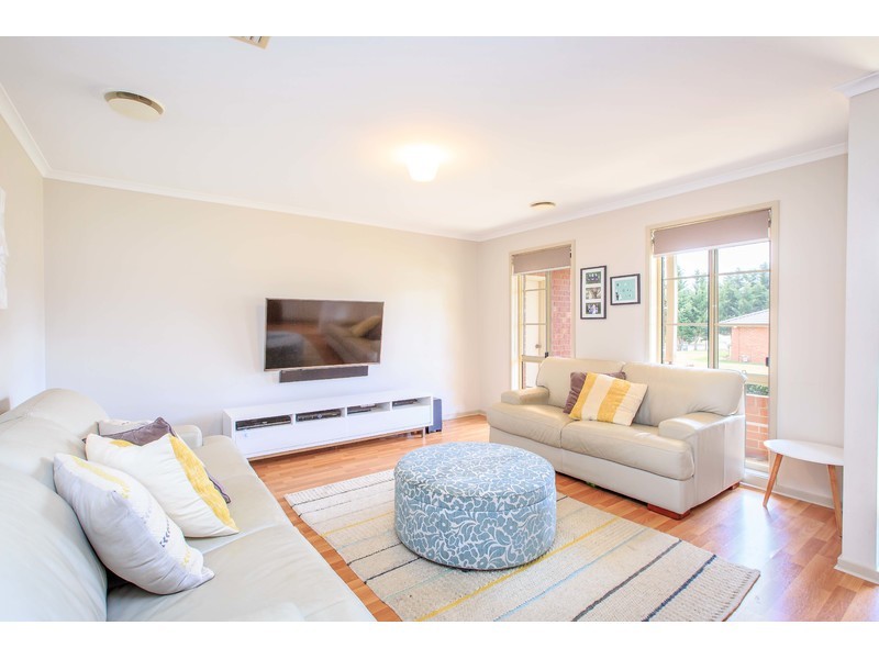 7 Meyer Place, Thurgoona NSW 2640
