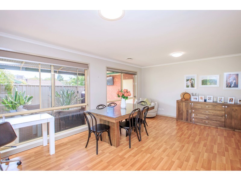 7 Meyer Place, Thurgoona NSW 2640