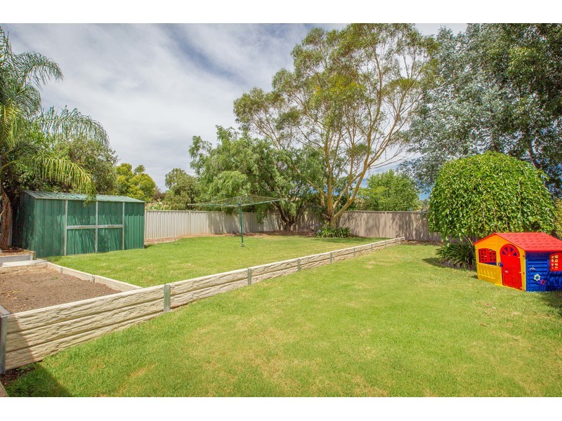 7 Meyer Place, Thurgoona NSW 2640