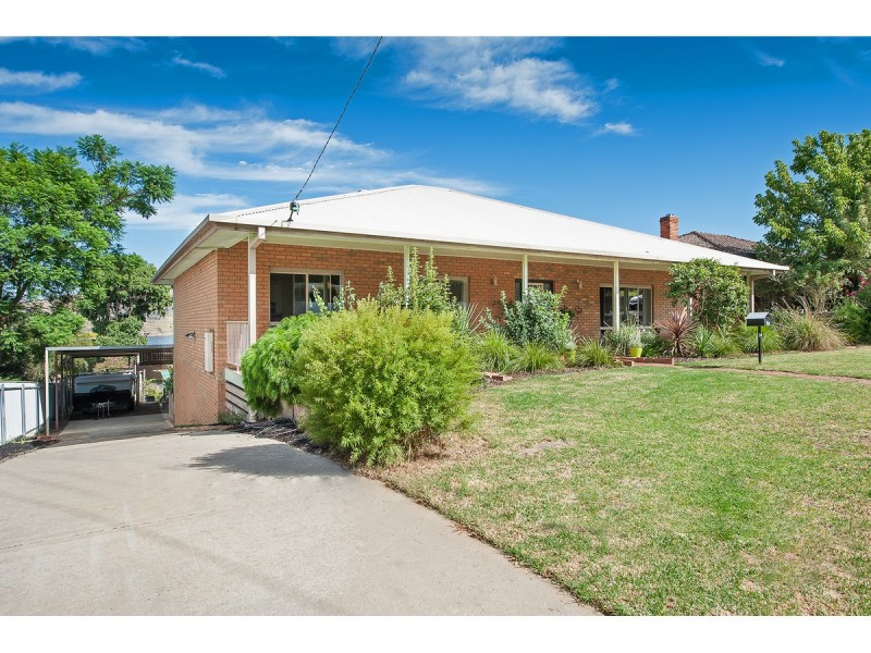 10 Craig Drive, Bellbridge VIC 3691