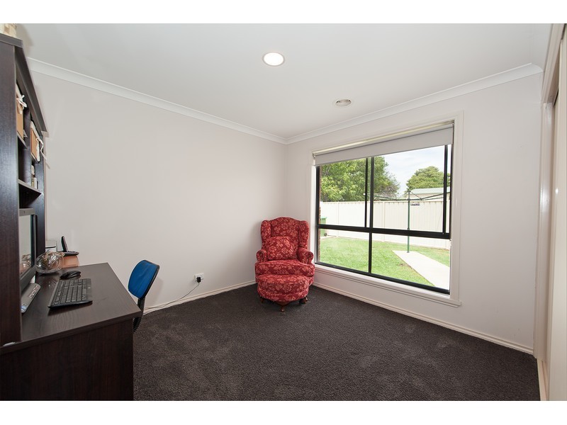 65 Dunne Crescent, Thurgoona NSW 2640