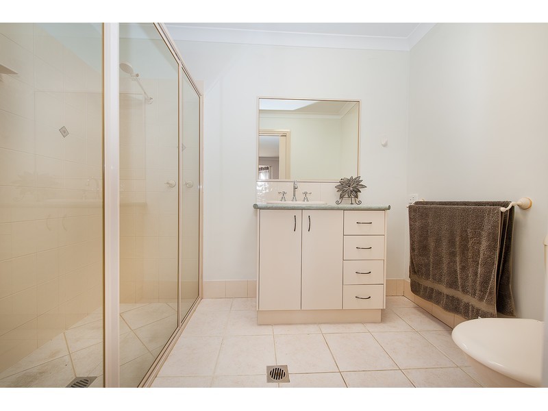 65 Dunne Crescent, Thurgoona NSW 2640