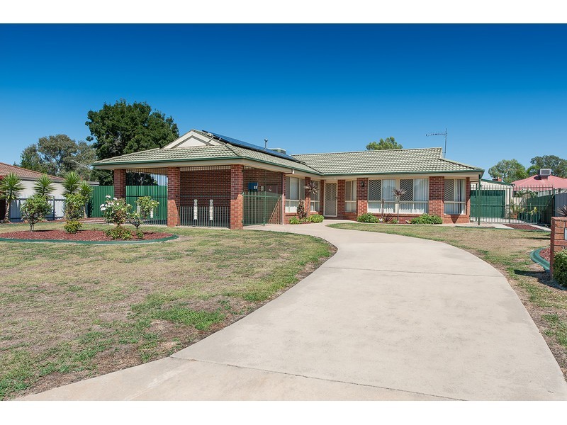 25 Jackling Drive, Lavington NSW 2641