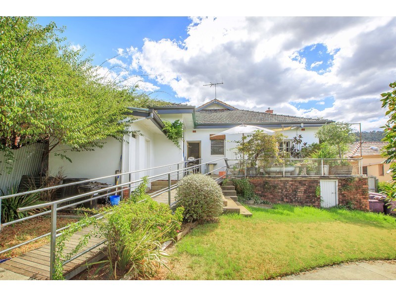 636 Thurgoona Street, Albury NSW 2640