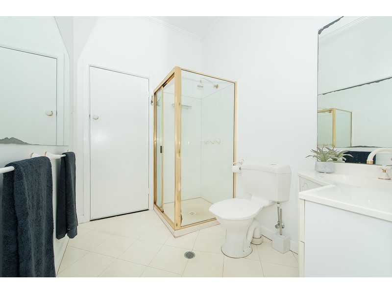 649 Poole Street, Albury NSW 2640