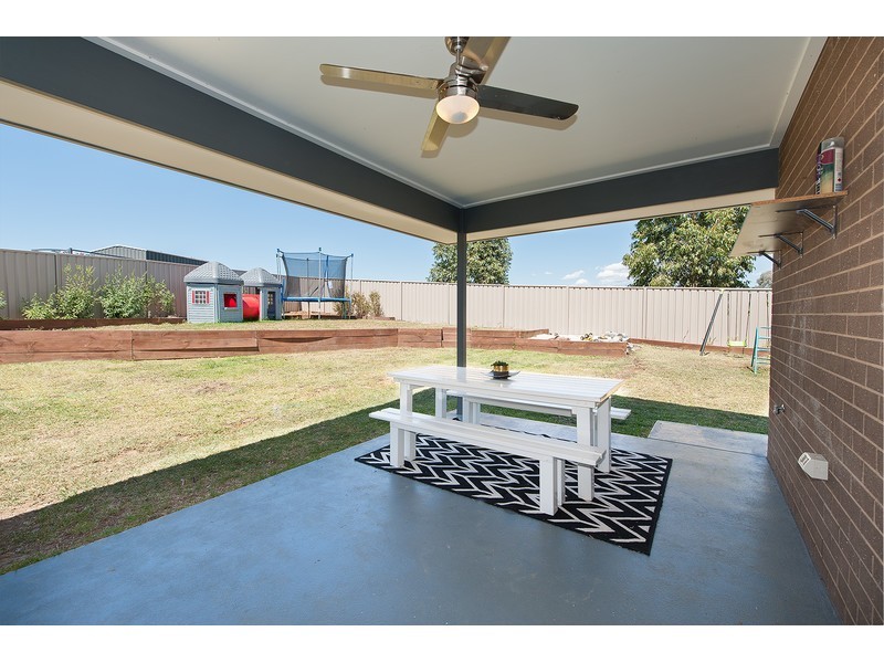 30 Charolais Court, Thurgoona NSW 2640