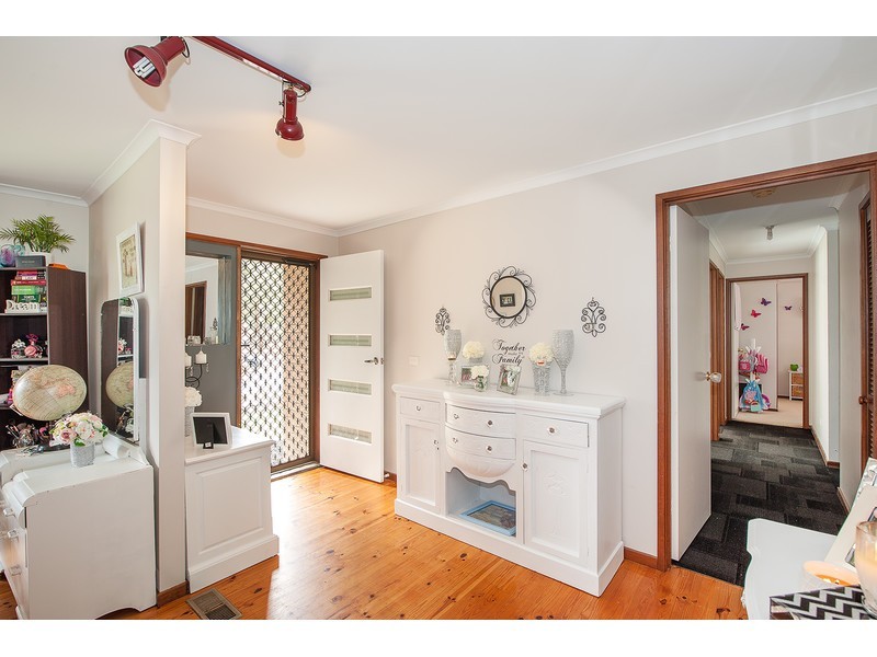 137 Hotham Circuit, Thurgoona NSW 2640