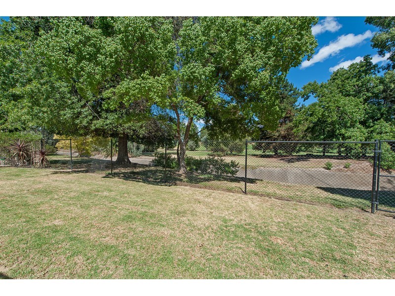 791 St James Crescent, North Albury NSW 2640