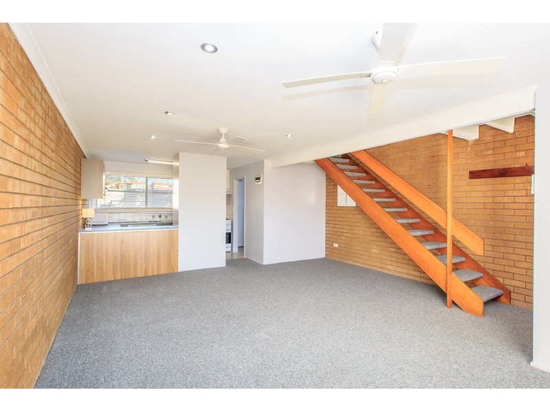 9/429 Griffith Road, Lavington NSW 2641