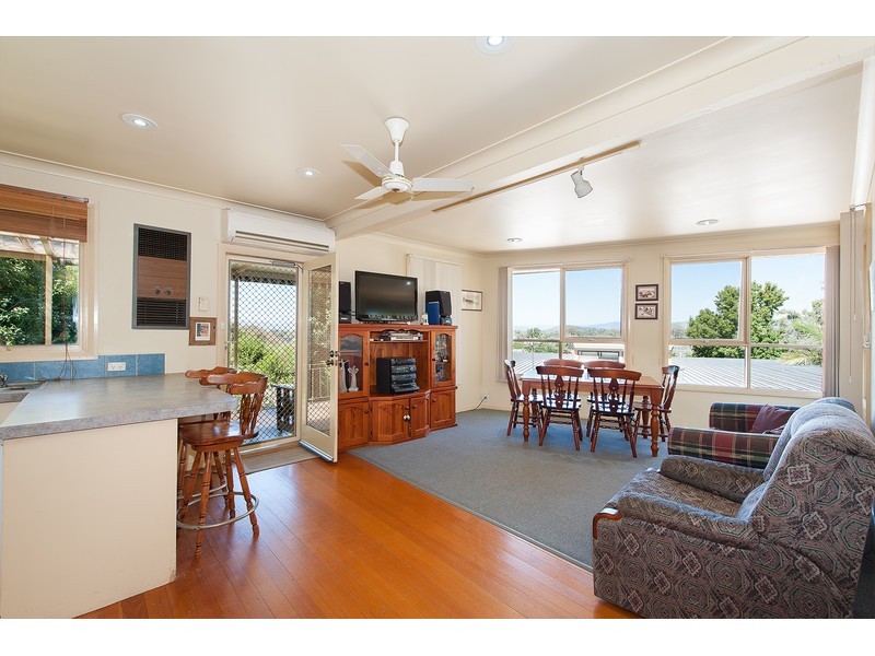 390 Reservoir Road, Lavington NSW 2641