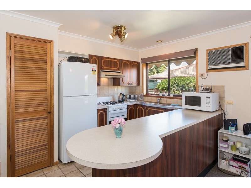 2/6 Brent Court, Lavington NSW 2641