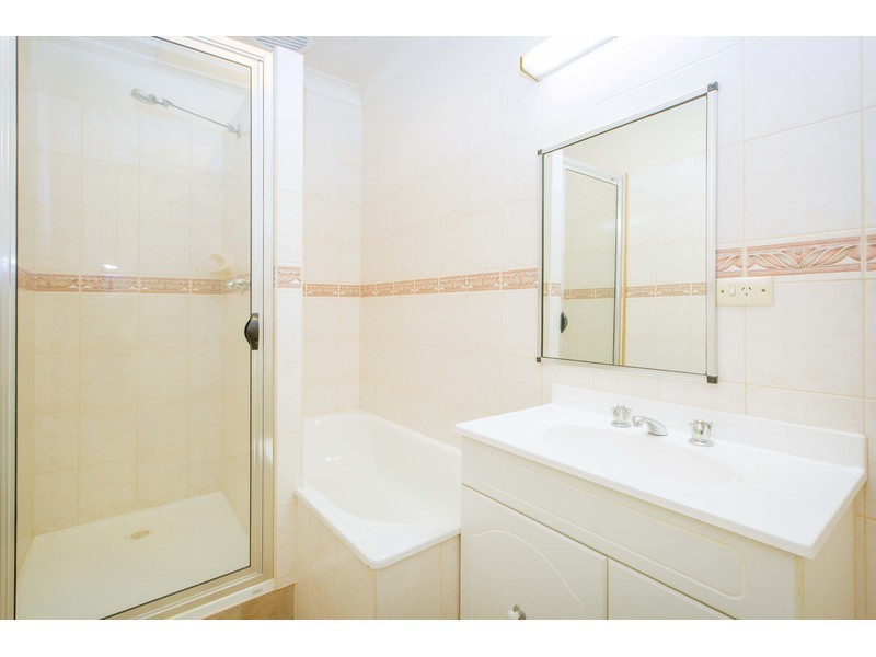 269 Highview Crescent, Lavington NSW 2641