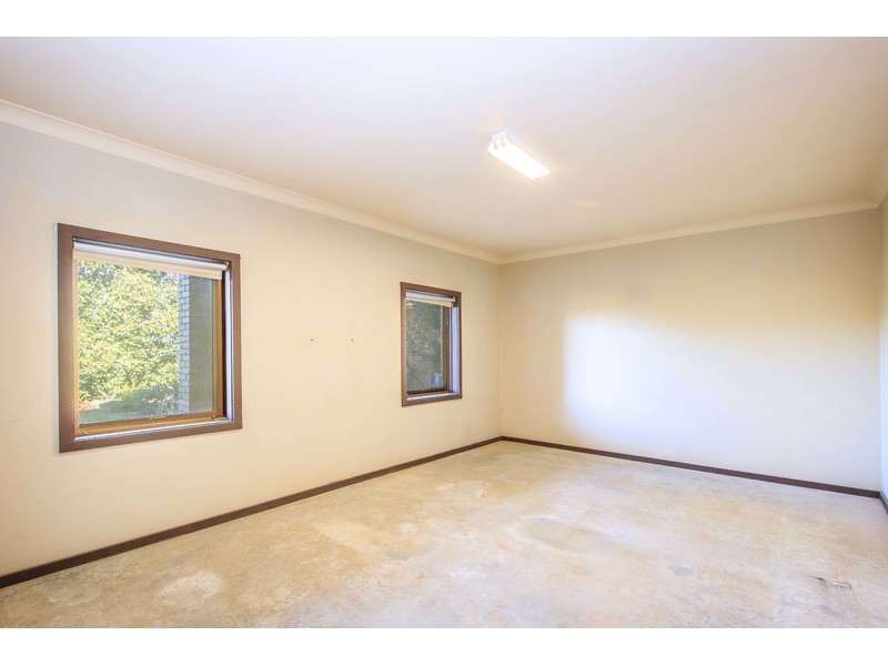 269 Highview Crescent, Lavington NSW 2641