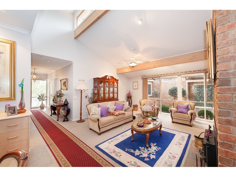 12 Chelsea Court, West Albury NSW 2640