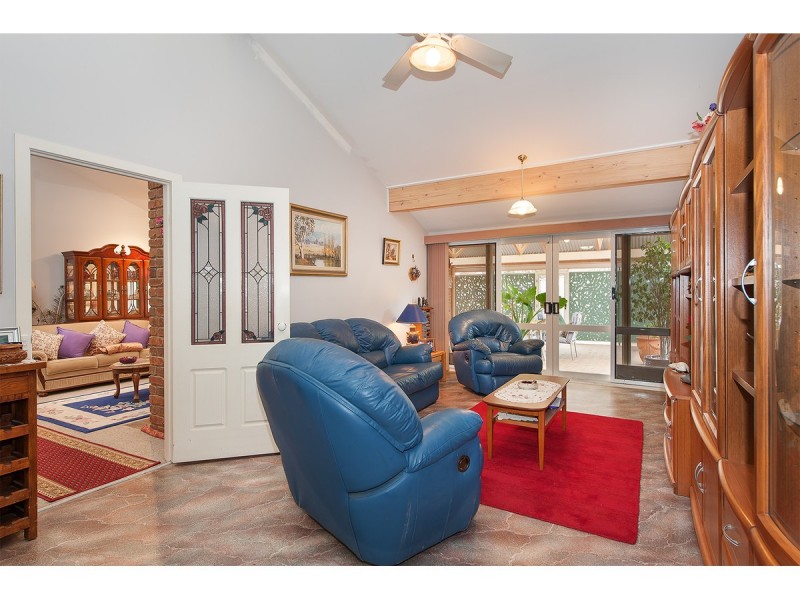 12 Chelsea Court, West Albury NSW 2640