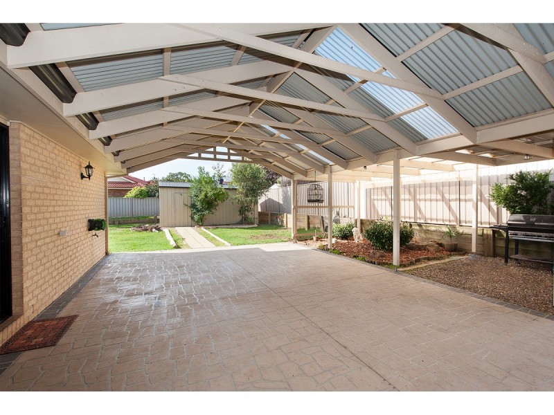 92 Dryandra Way, Thurgoona NSW 2640