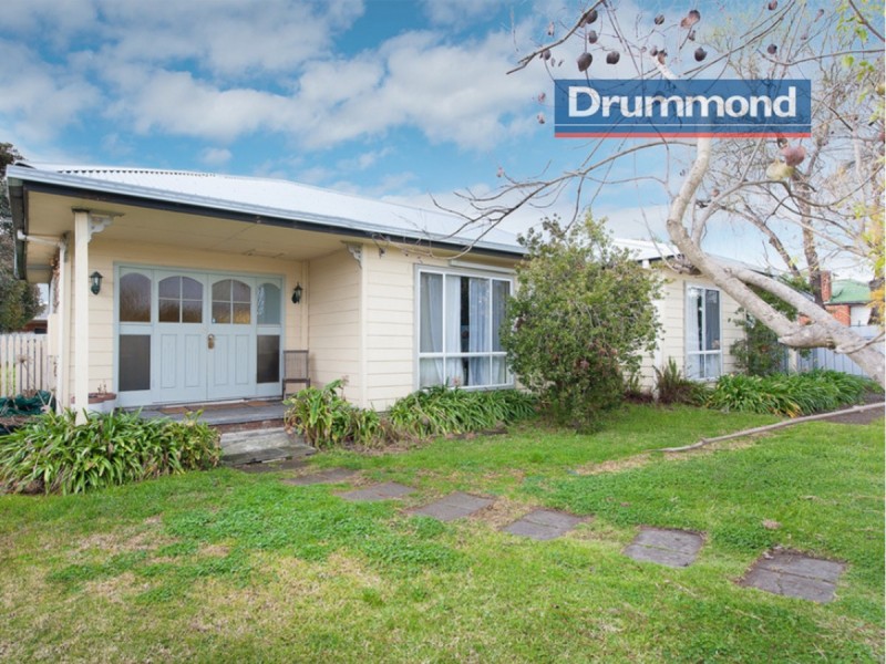 384 Union Road, Lavington NSW 2641