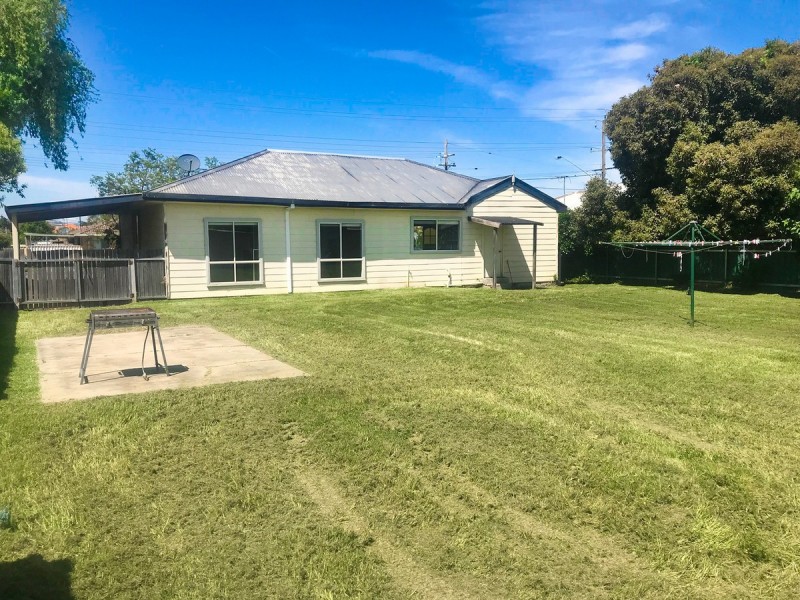384 Union Road, Lavington NSW 2641