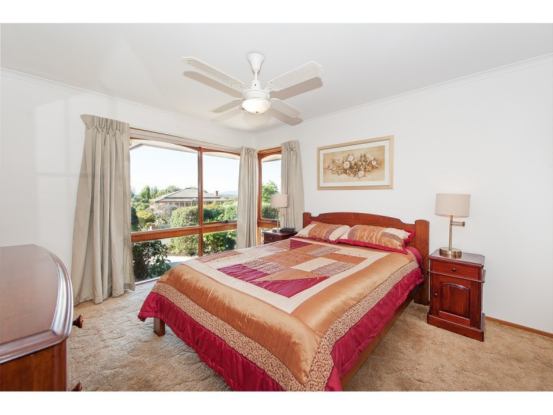 399 Halehaven Crescent, Lavington NSW 2641