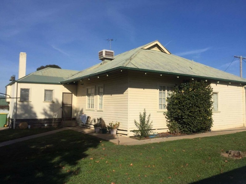 24 William Street, Rutherglen VIC 3685