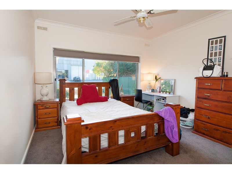 924 Calimo Street, North Albury NSW 2640