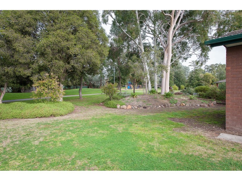 9 Crackenback Street, Thurgoona NSW 2640