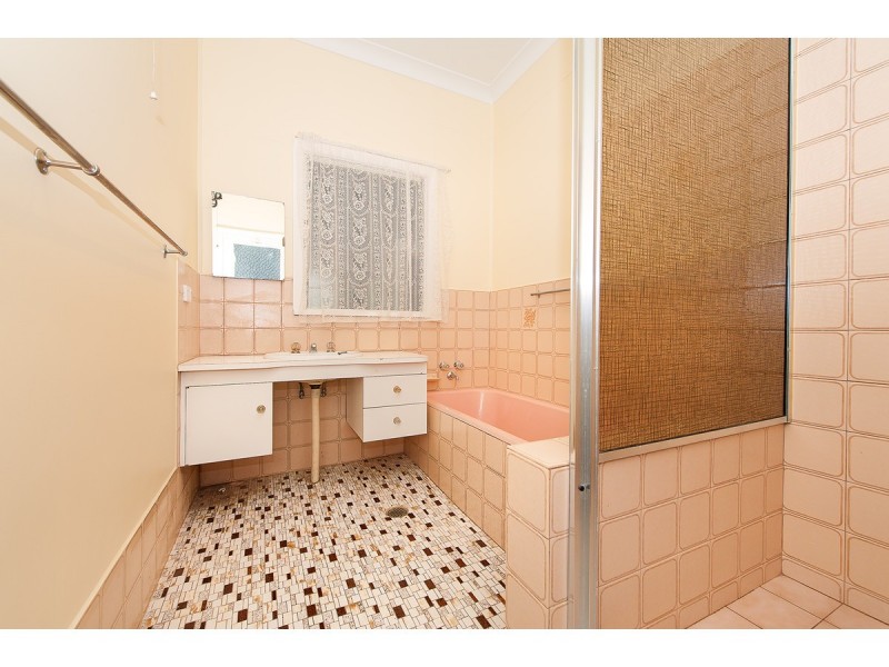 611 Electra Street, East Albury NSW 2640