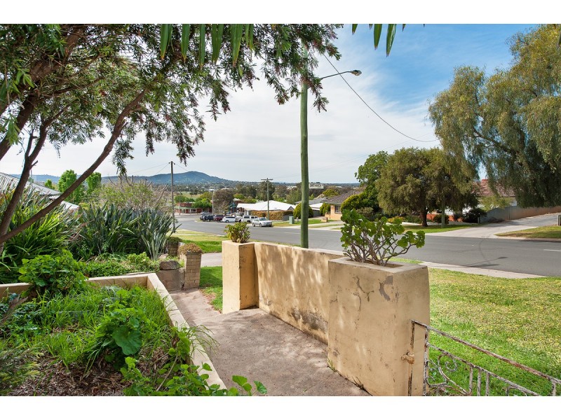 611 Electra Street, East Albury NSW 2640