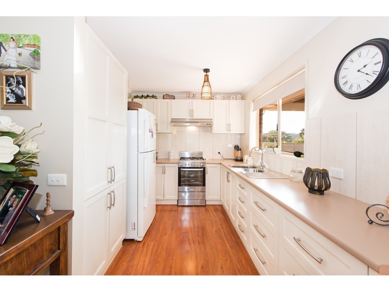 26 Maryville Way, Thurgoona NSW 2640