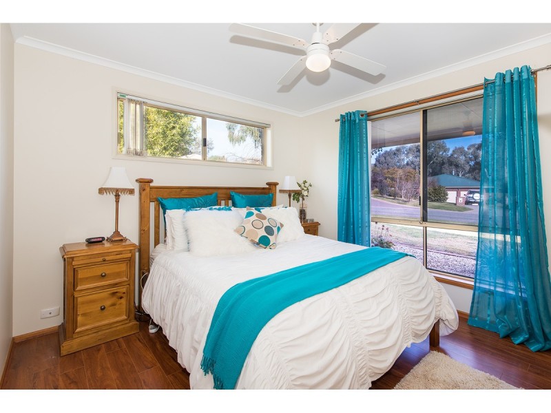 26 Maryville Way, Thurgoona NSW 2640