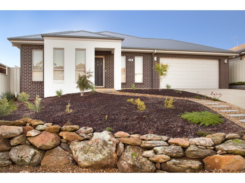 104 Pickworth Street, Thurgoona NSW 2640