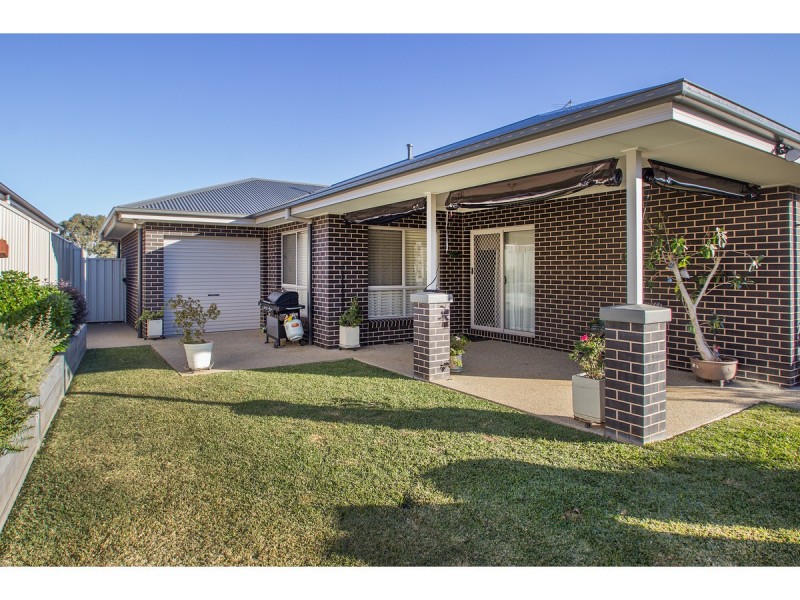 104 Pickworth Street, Thurgoona NSW 2640
