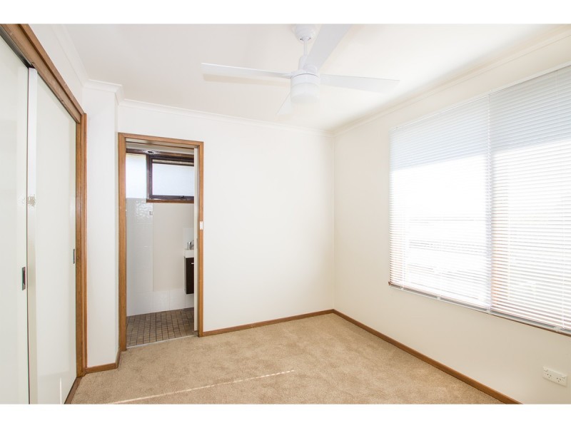 364 Sandrina Drive, Lavington NSW 2641