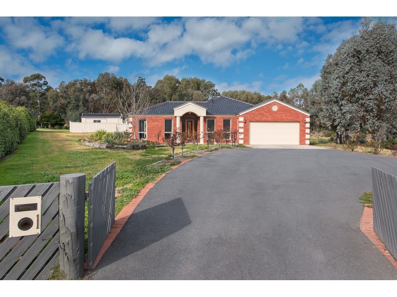 1 Vaughan Road, Thurgoona NSW 2640