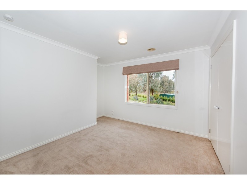 1 Vaughan Road, Thurgoona NSW 2640